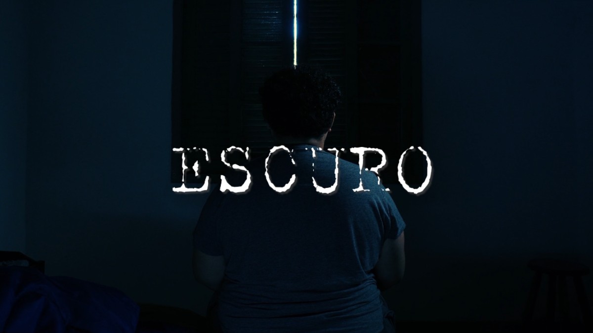 ESCURO
